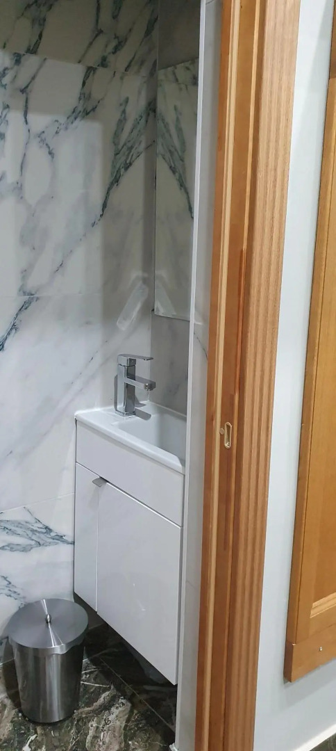 Отель Жуков