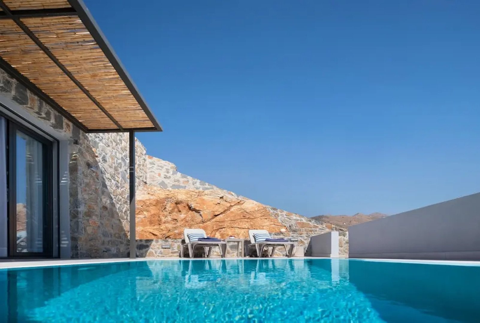 Varkotopi Eco Apts Villas