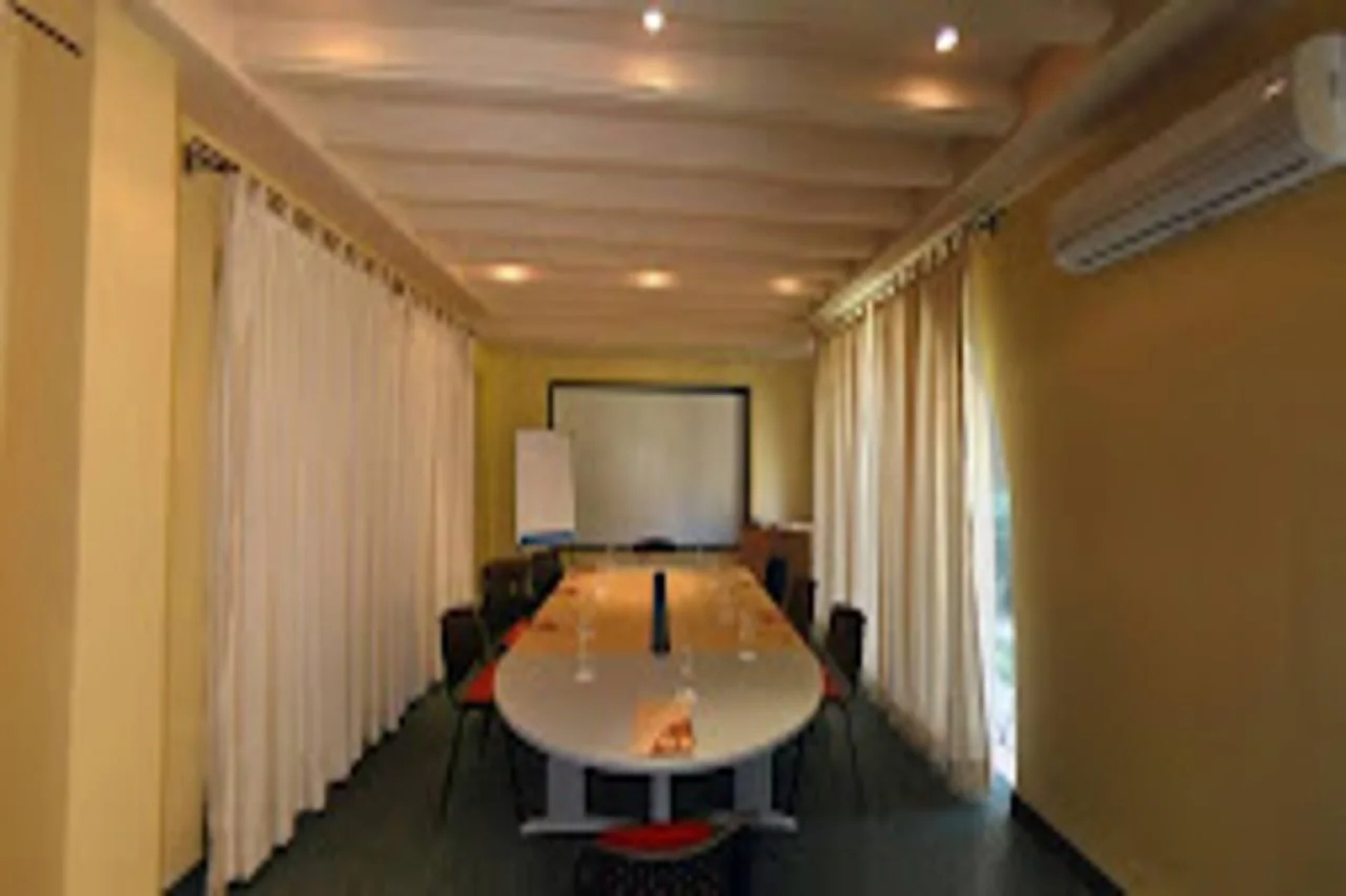 Alhambra Thalasso Hotel