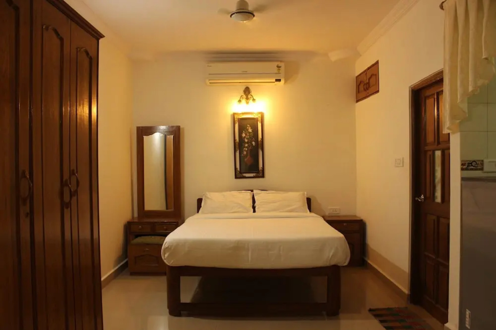 Ocean Waves Casa Blanca