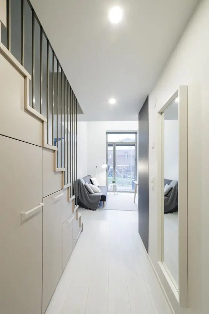 SSA Spot modern 3-room apt ID 5001B27