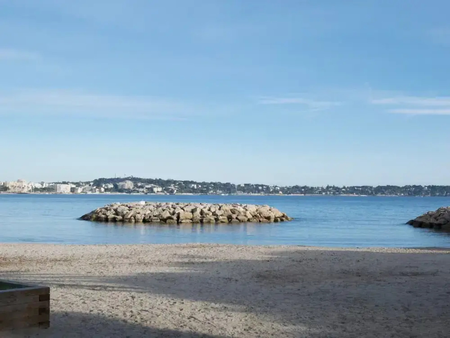 Sea View in Golfe-juan Near Cannes Beach