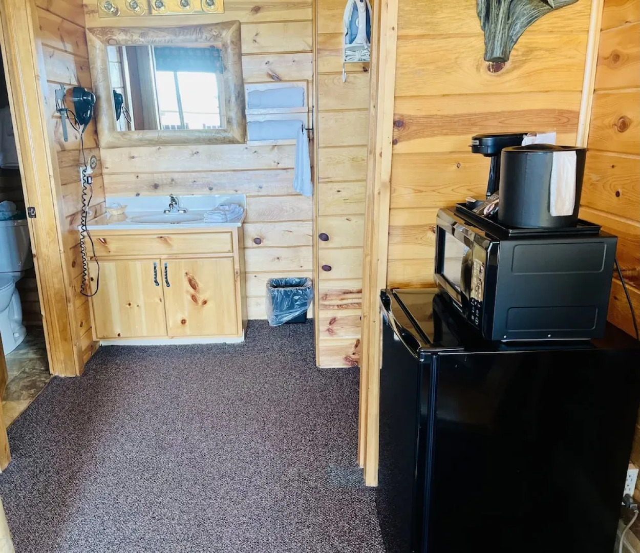 Badlands Frontier Cabins