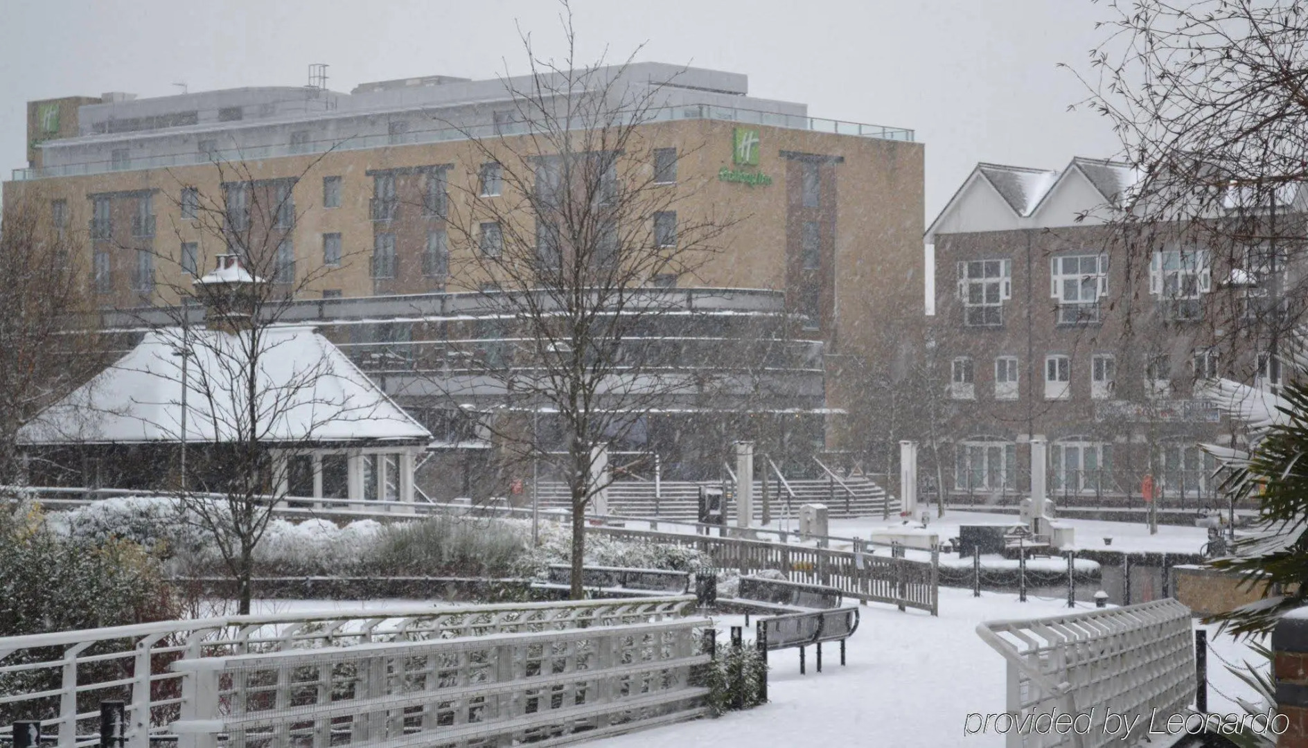 Holiday Inn London Brentford Lock by IHG