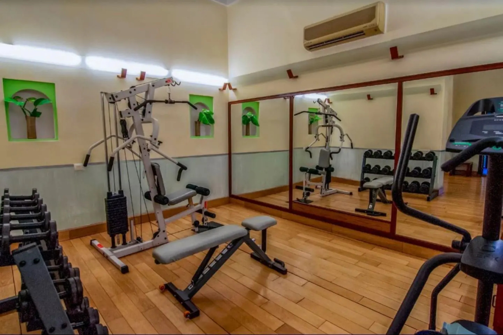 Taj Usha Kiran Palace, Gwalior