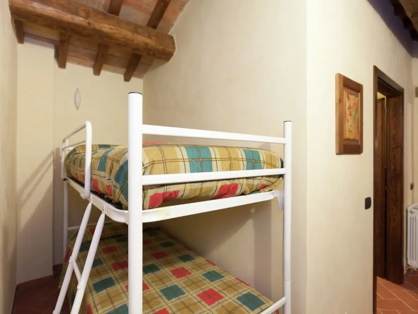 Farmhouse in Marche With Pool and Views