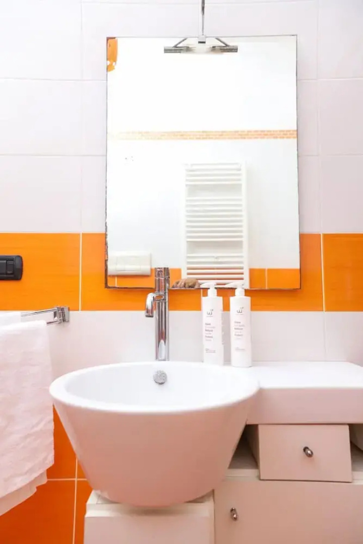 Metro Solfatara Apartment by Wonderful Italy