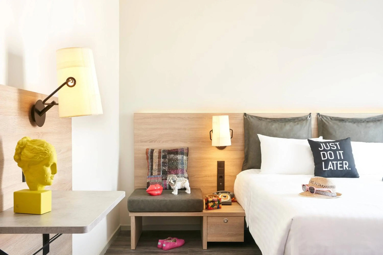 Moxy Patra Marina