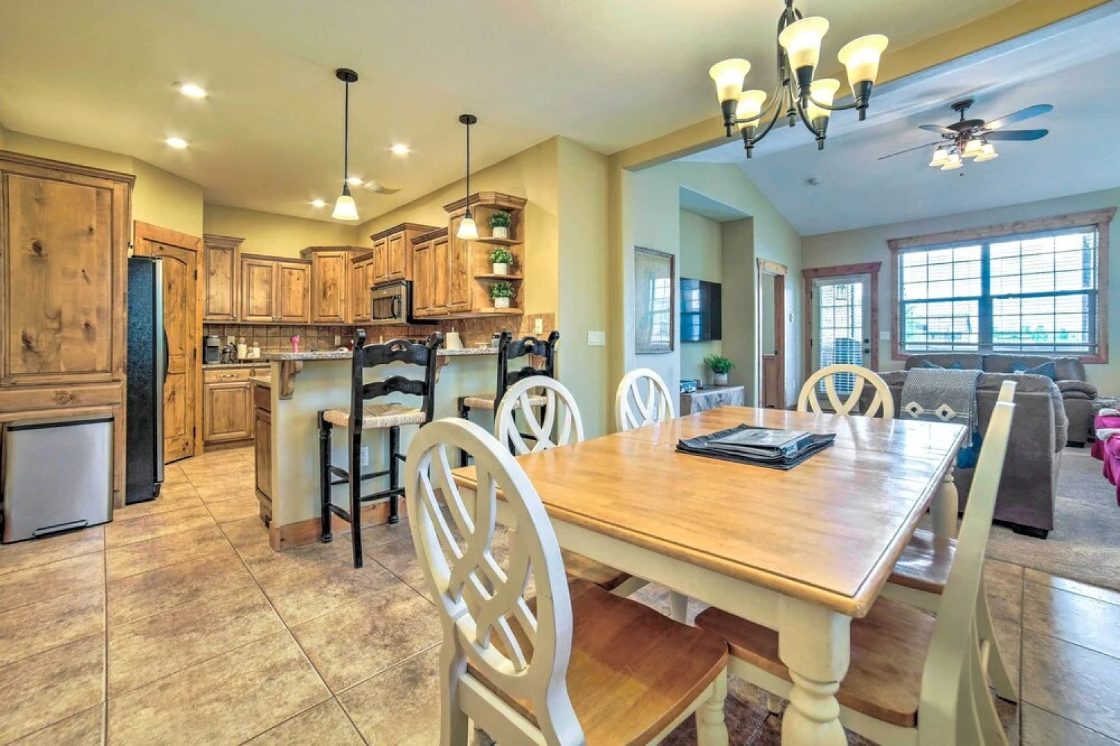 Cozy Driggs Condo ~ 40 Mi to Grand Teton NP!