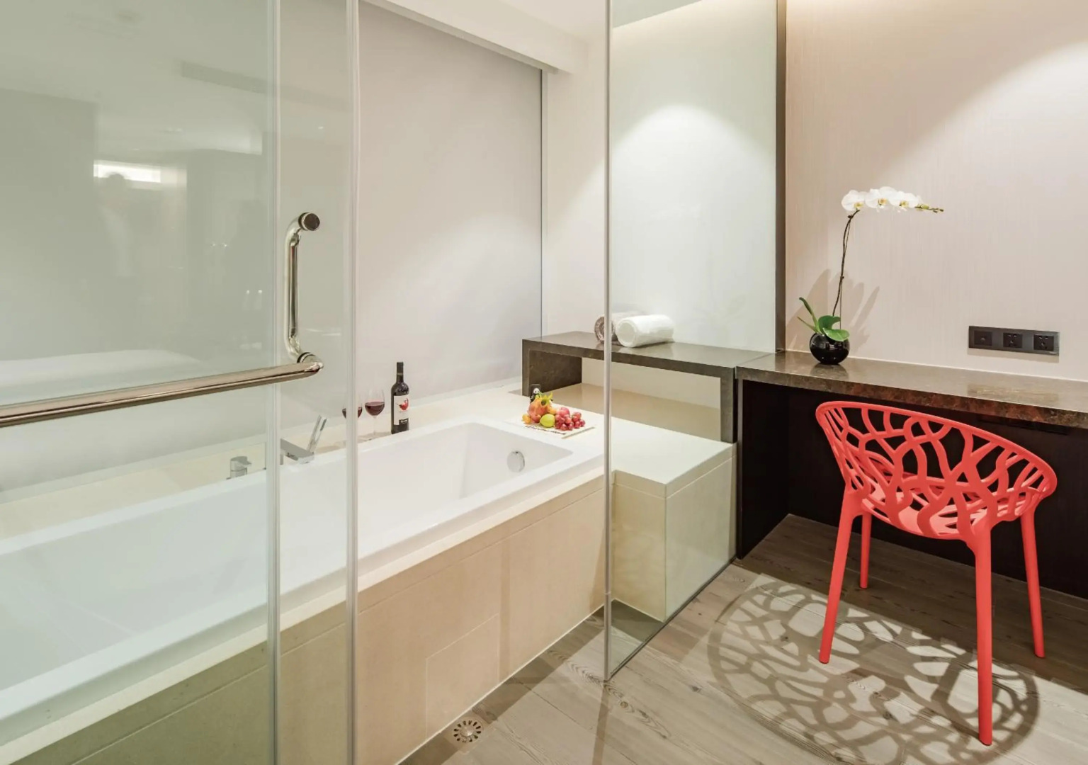 Rhombus Park Aura Chengdu Hotel