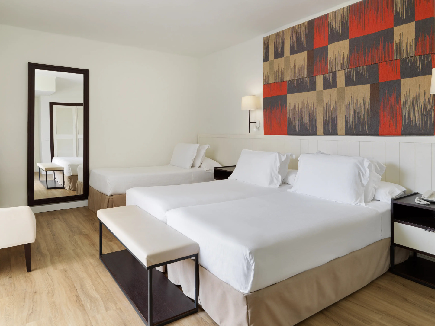 Отель H10 Casa del Mar