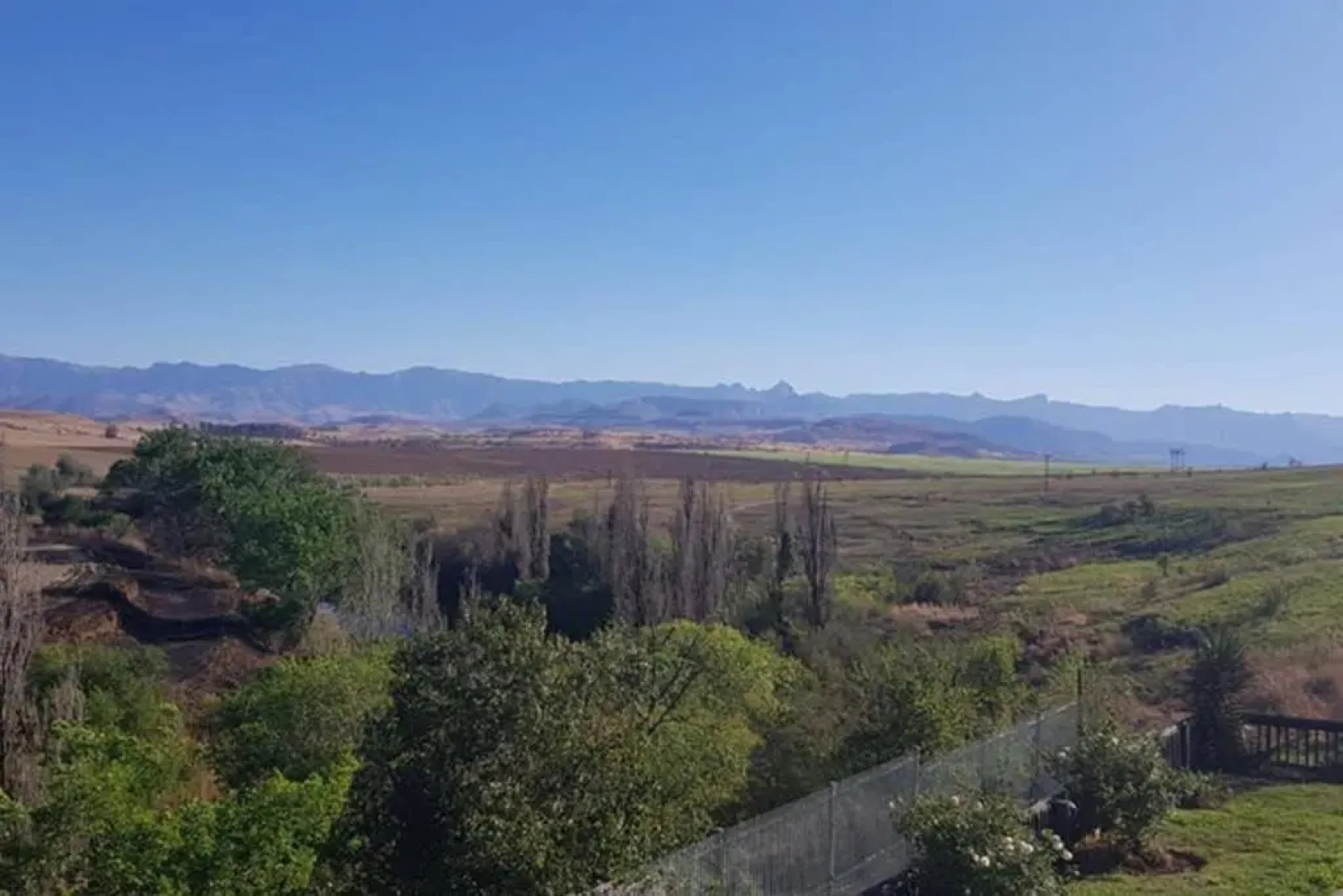 Riverbend Berg Lodge