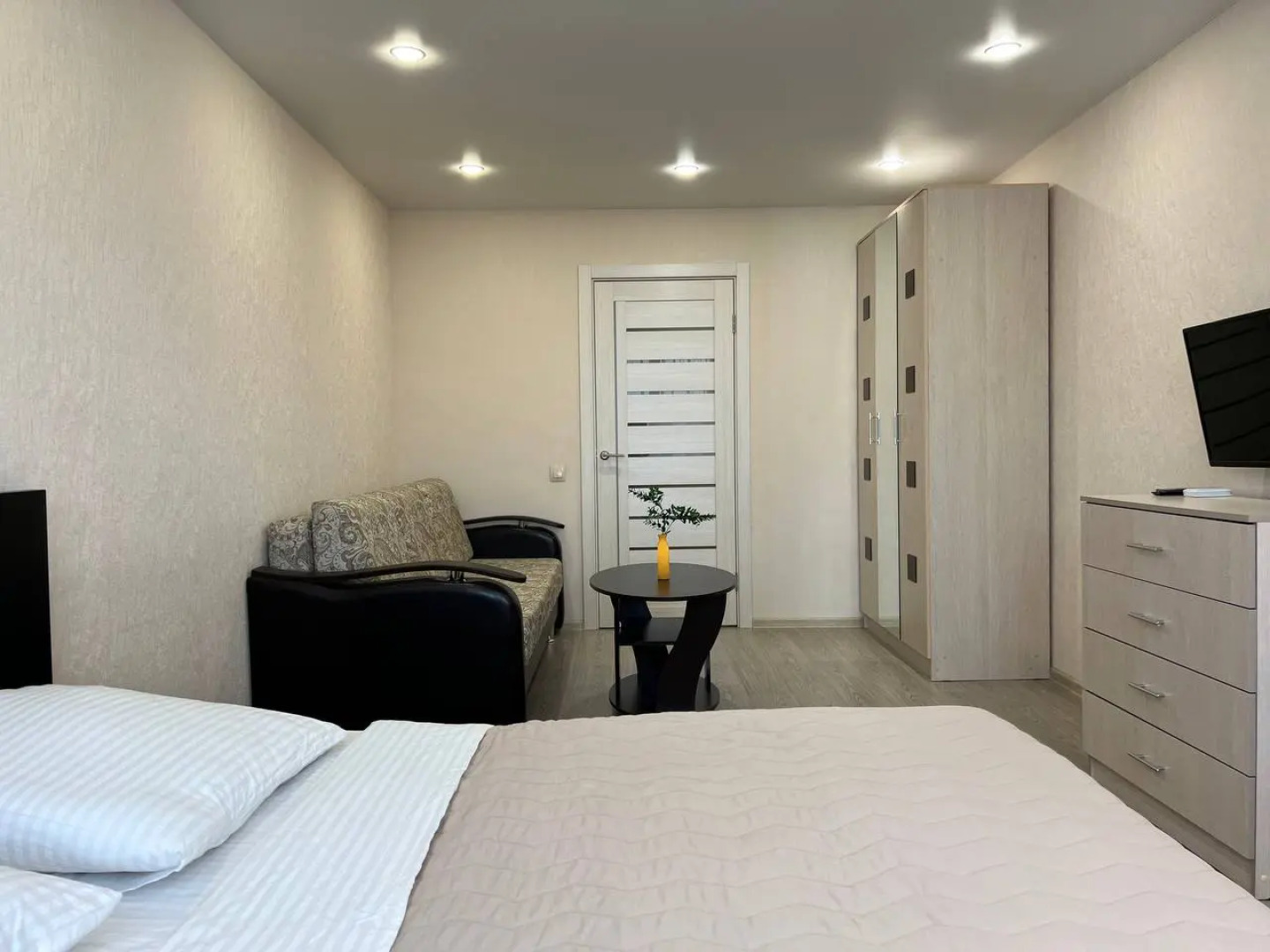 ИзиРент на ул. Кирова, д. 322 А, корп. 6