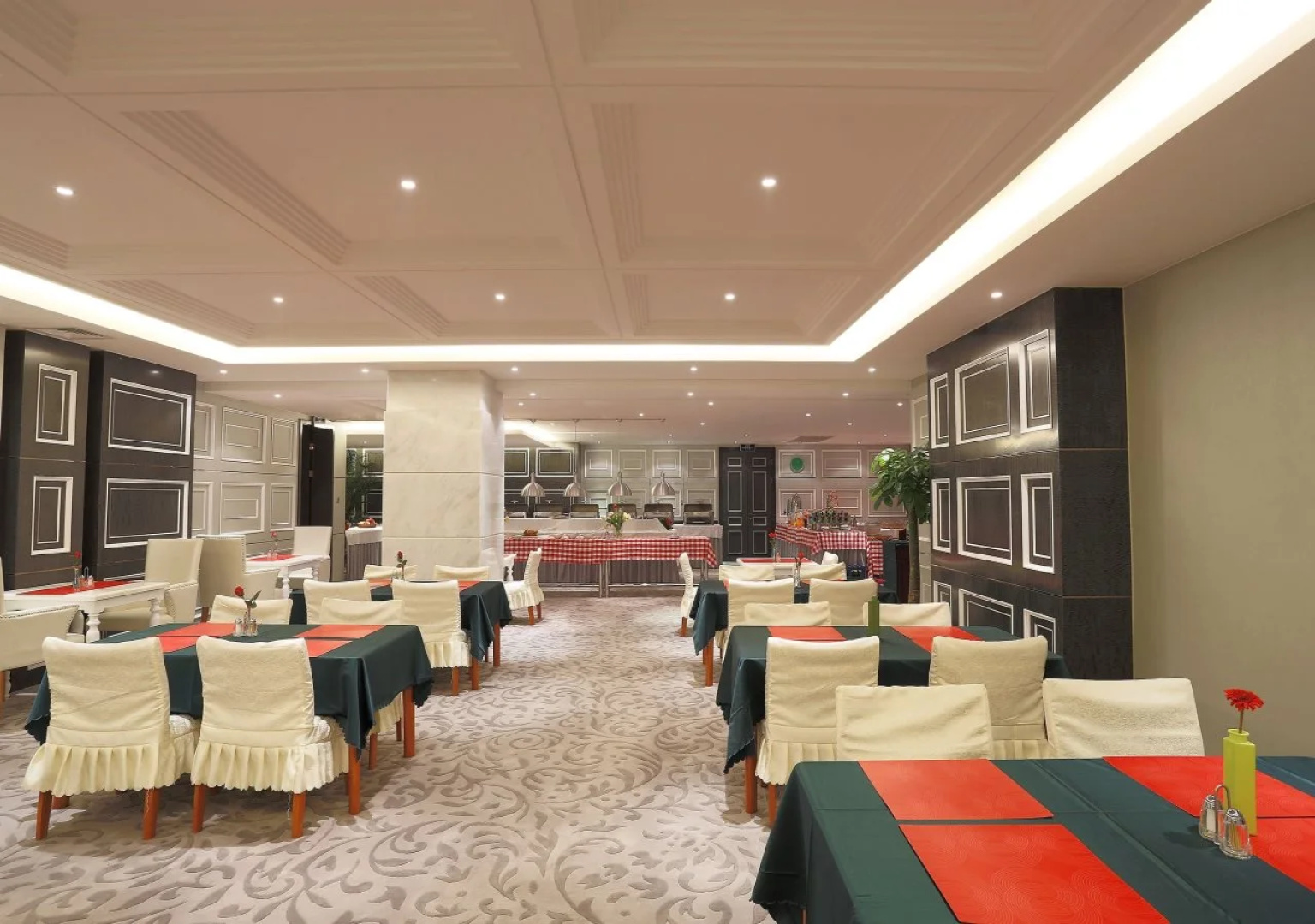 Ritan Hotel Downtown Beijing
