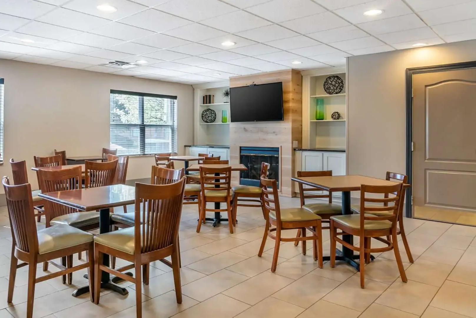 Country Inn & Suites by Radisson, Rossford - Toledo South