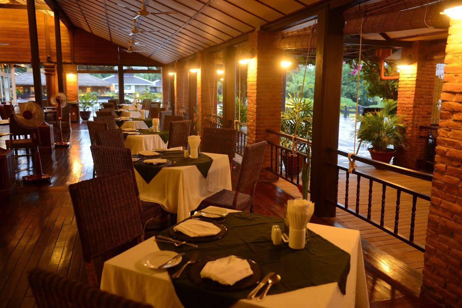 Bagan Thiripyitsaya Sanctuary Resort