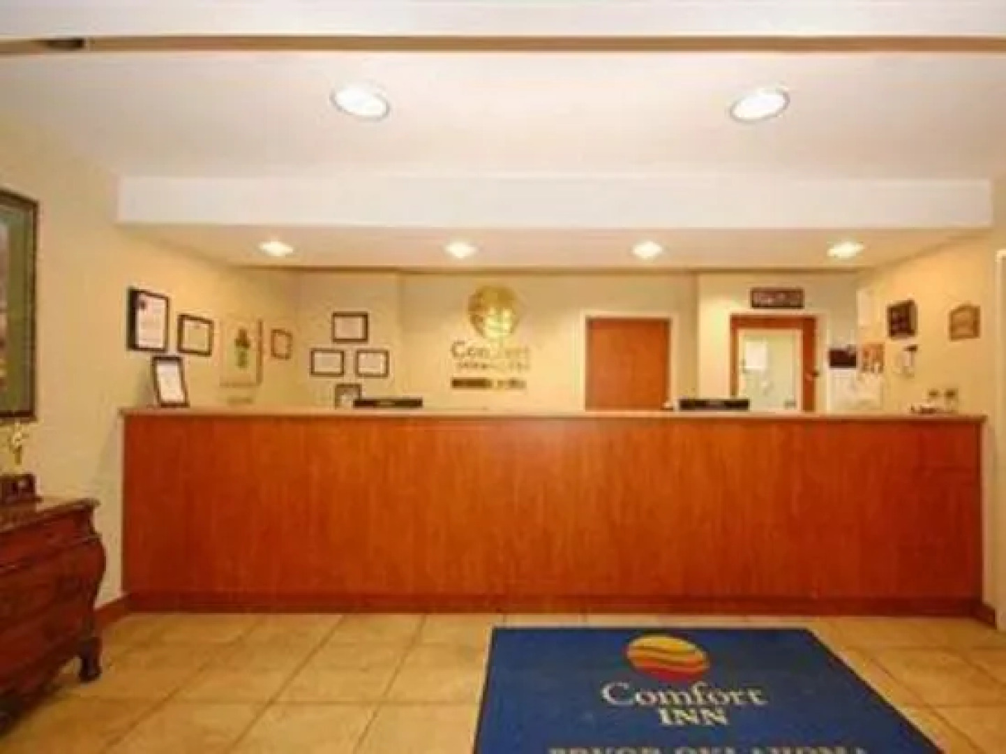 Comfort Inn & Suites
