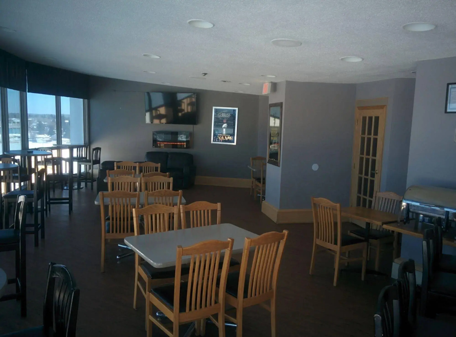 Clarion Lakeside Inn & Conference Centre