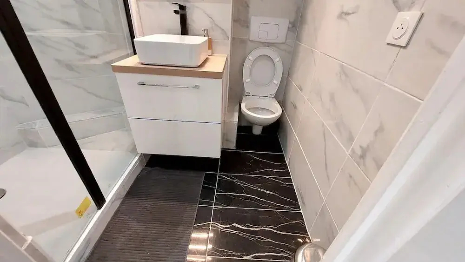 Brand New 1BR flat - Paris 13ième & Orly