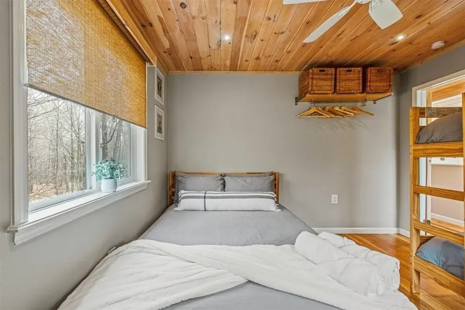 Pocono Scandinavian Cottage 2 Bedroom Cottage by RedAwning