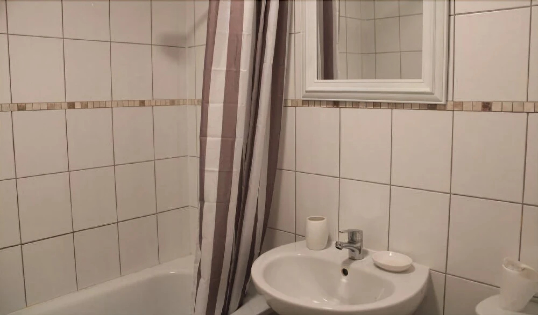 Ye Olde Red Lion Hotel