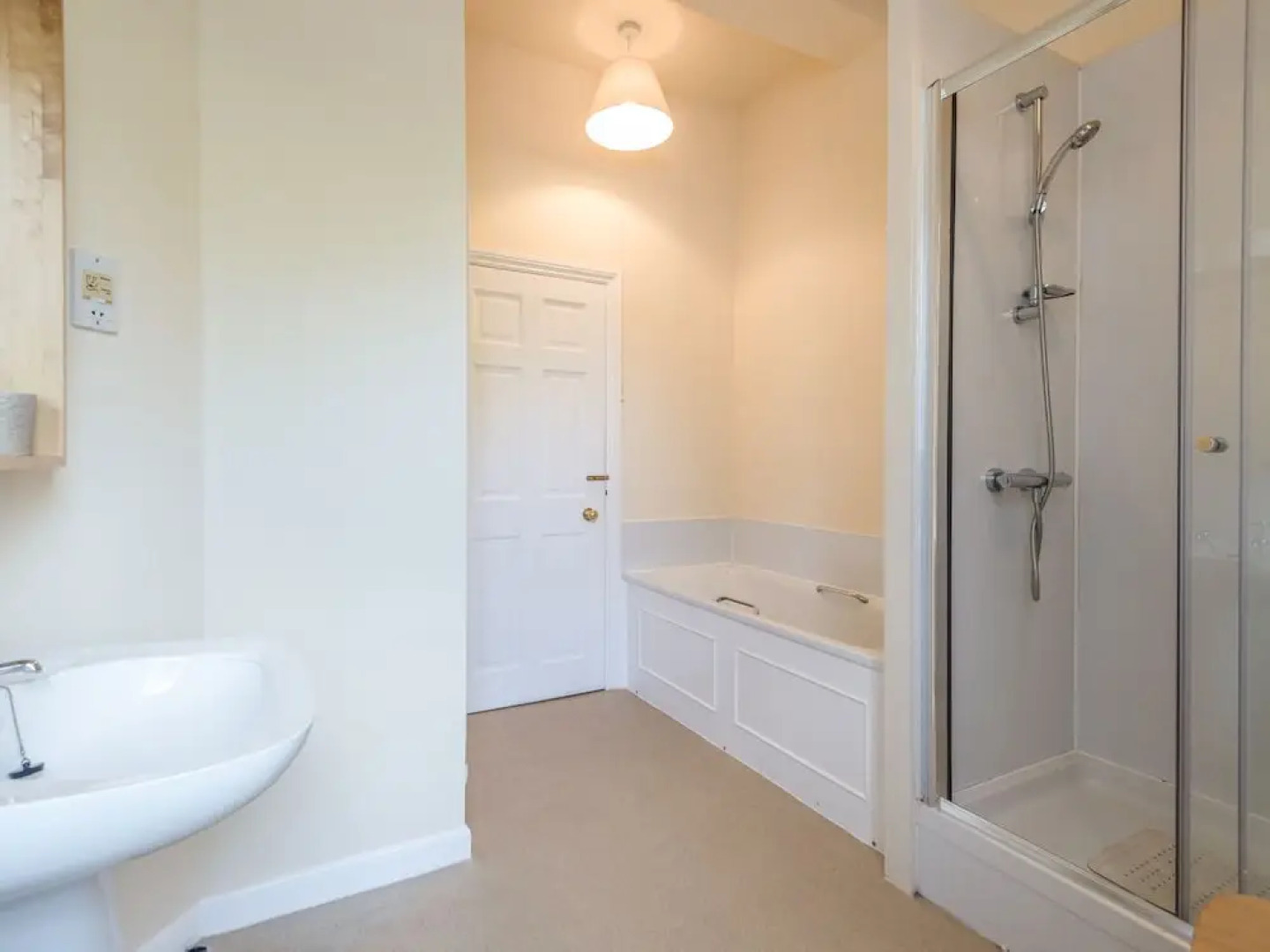 The Old Schoolhouse and Cottage