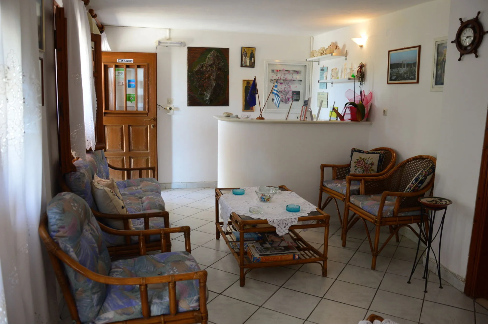 Zanneta Apartments and Suites