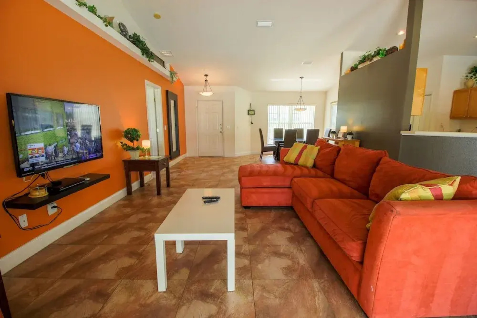 North Timucuan Trail 1208 3 Bedroom Villa by RedAwning