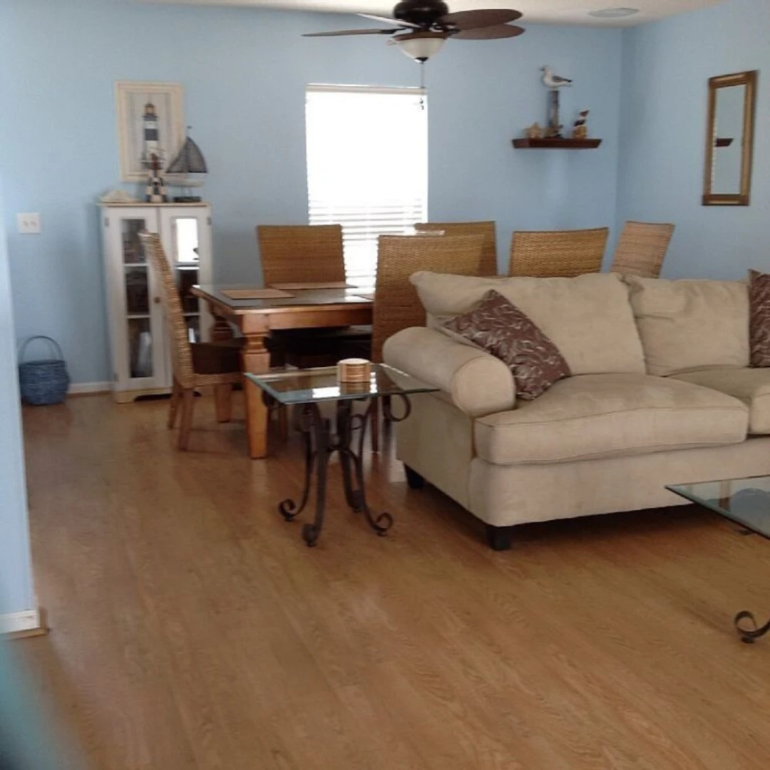 Going Coastal - 5 Br home by RedAwning