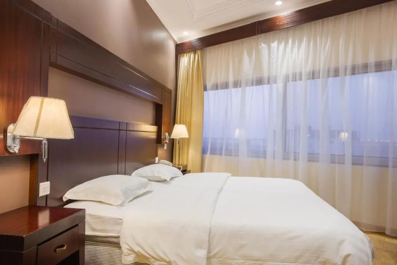 Sand Beach Suites(Families only)