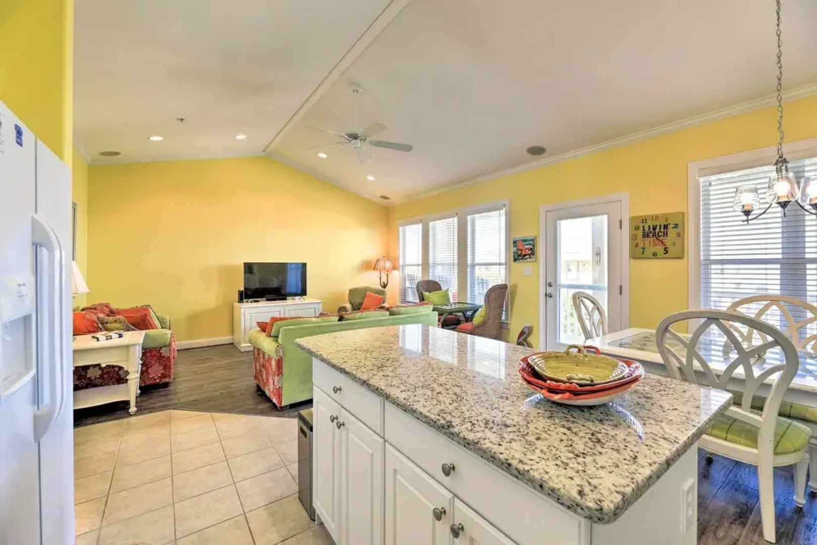 Indian Beach Resort Condo; Walk to Oceanfront!