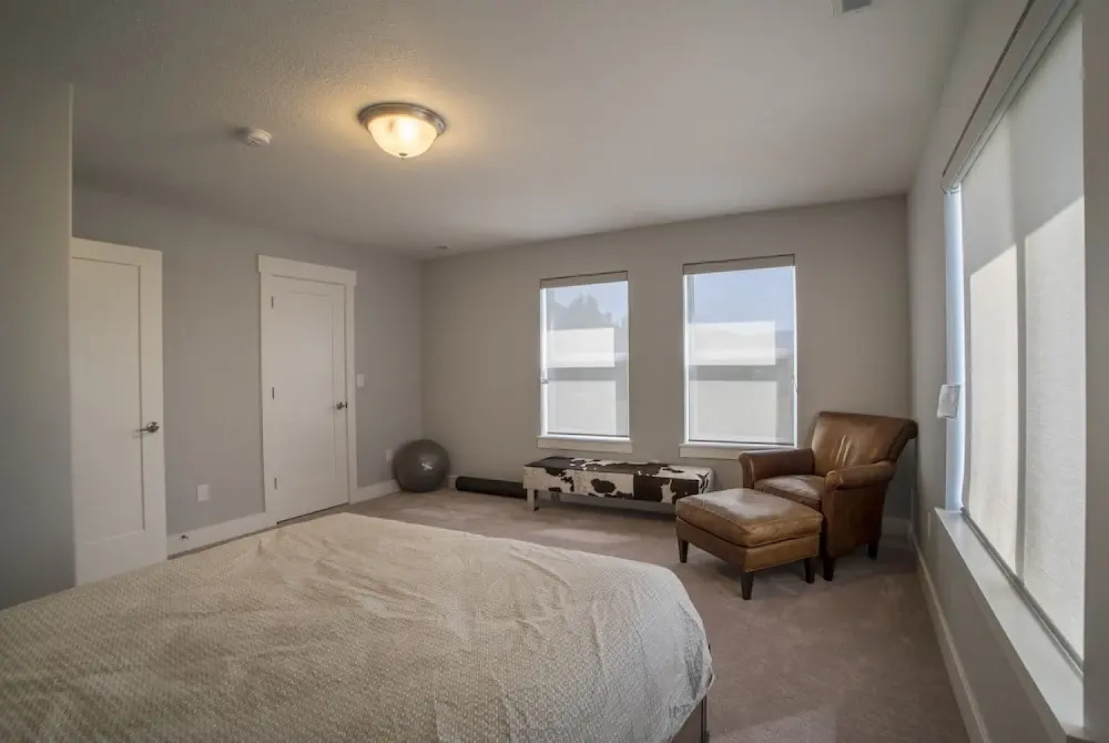 Family Vacation~crater Hot Spring, Tubing & Ice Skating~kanton 3 Bedroom Apts by RedAwning