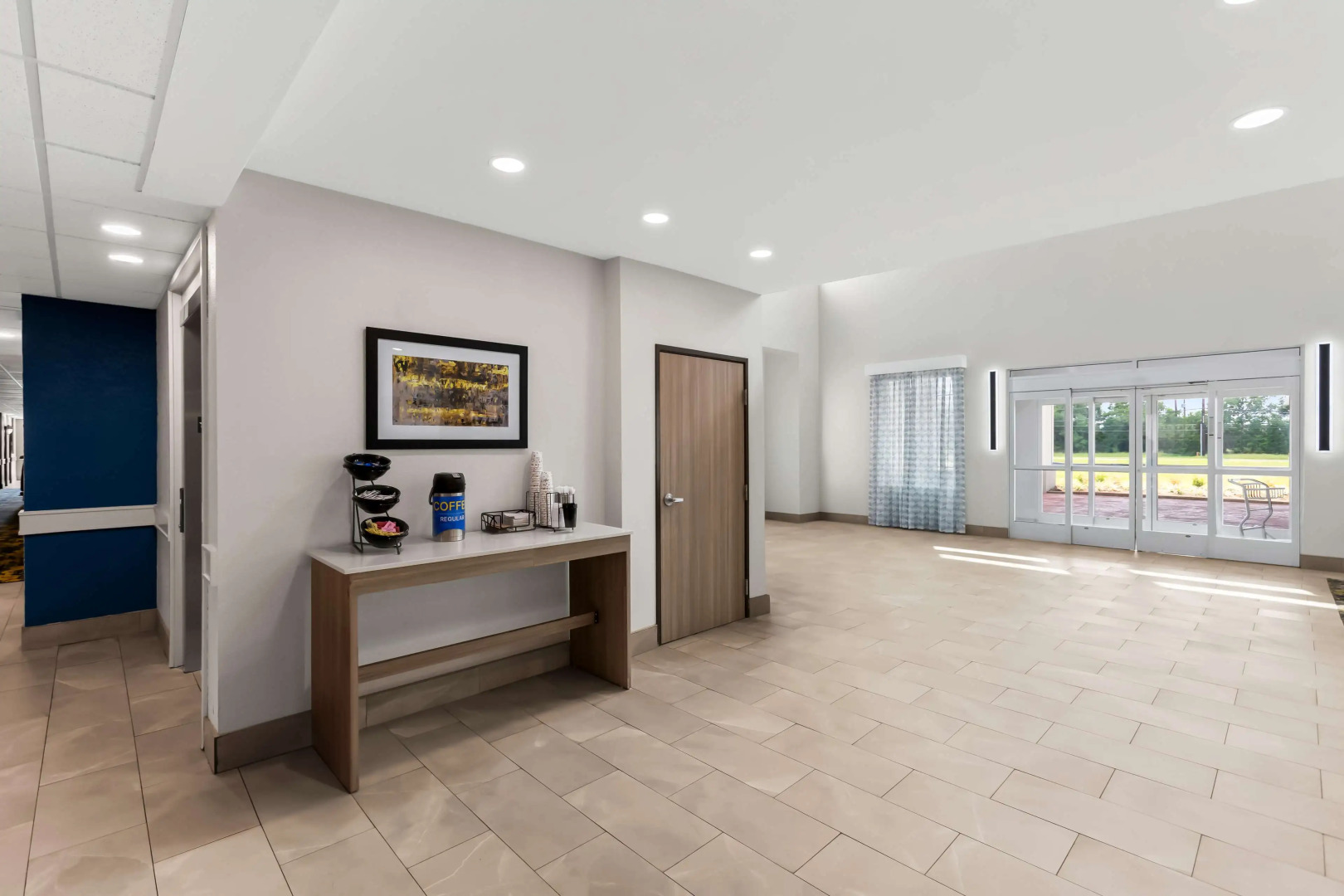 Sonesta Essential La Porte