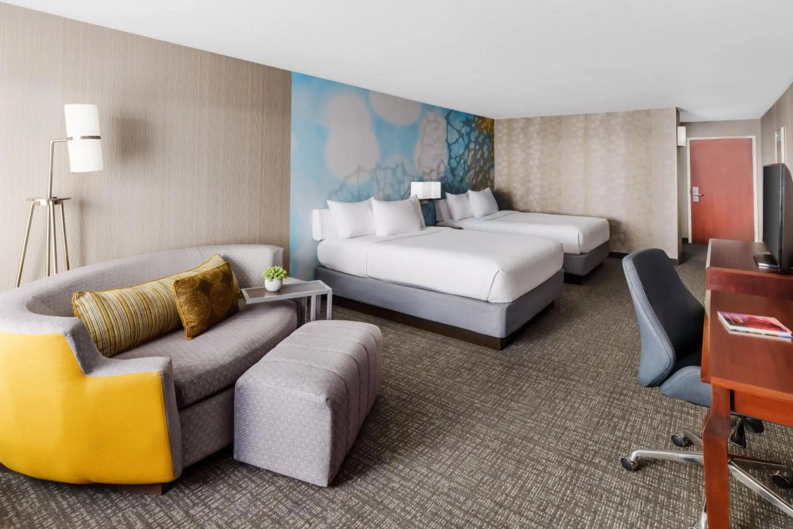 Courtyard Roseville Galleria Mall/Creekside Ridge Drive