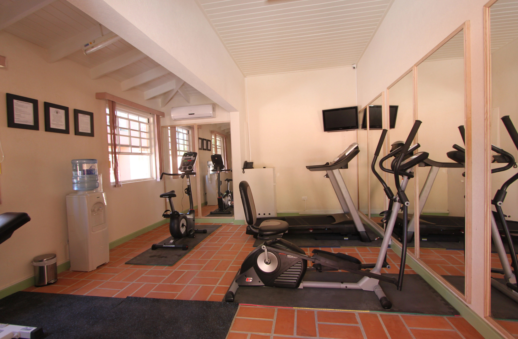 Worthing Court Apartment Hotel
