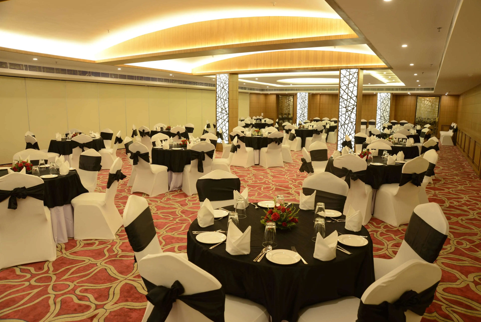 Ramada by Wyndham Varanasi Katesar