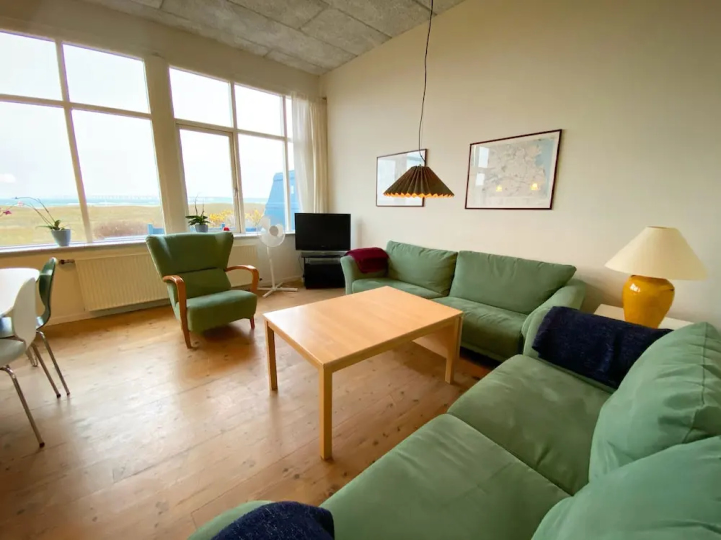 Skaerven Beachfront Condos and Cottage