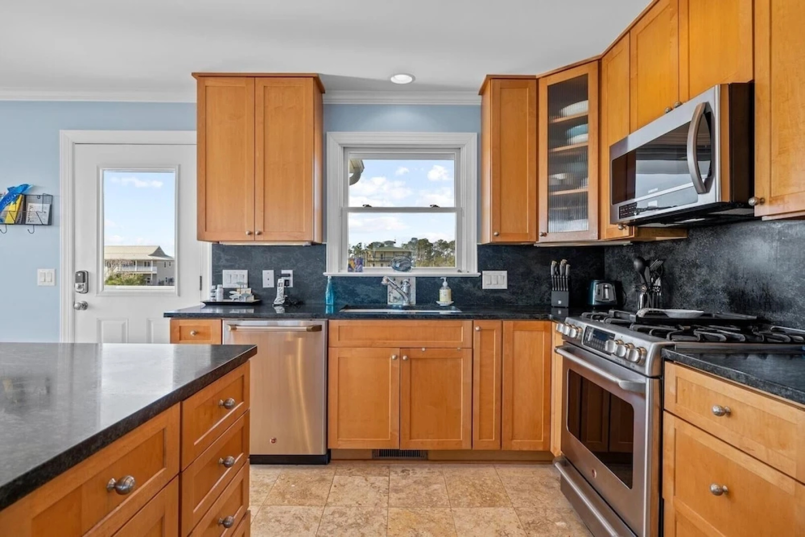 Downeast Retreat 4 Bedroom Home by RedAwning