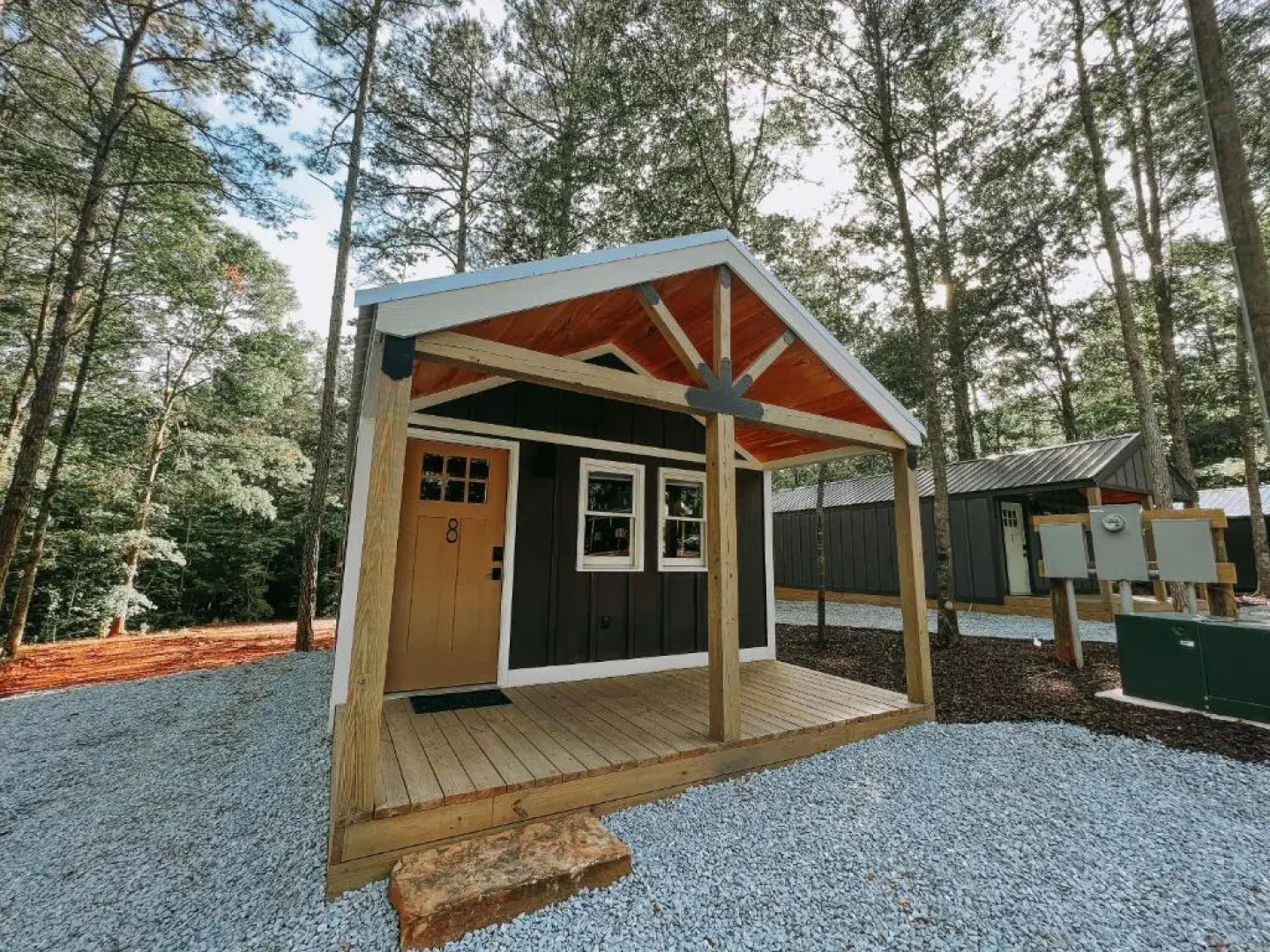 Adorable Studio Style Cabin Located Minutes From Lake Hartwell Cabin 8