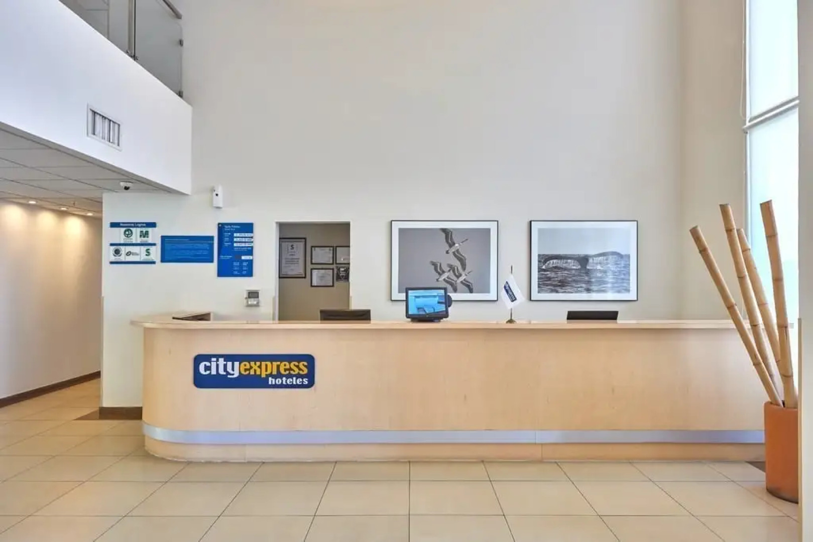 City Express by Marriott Manzanillo