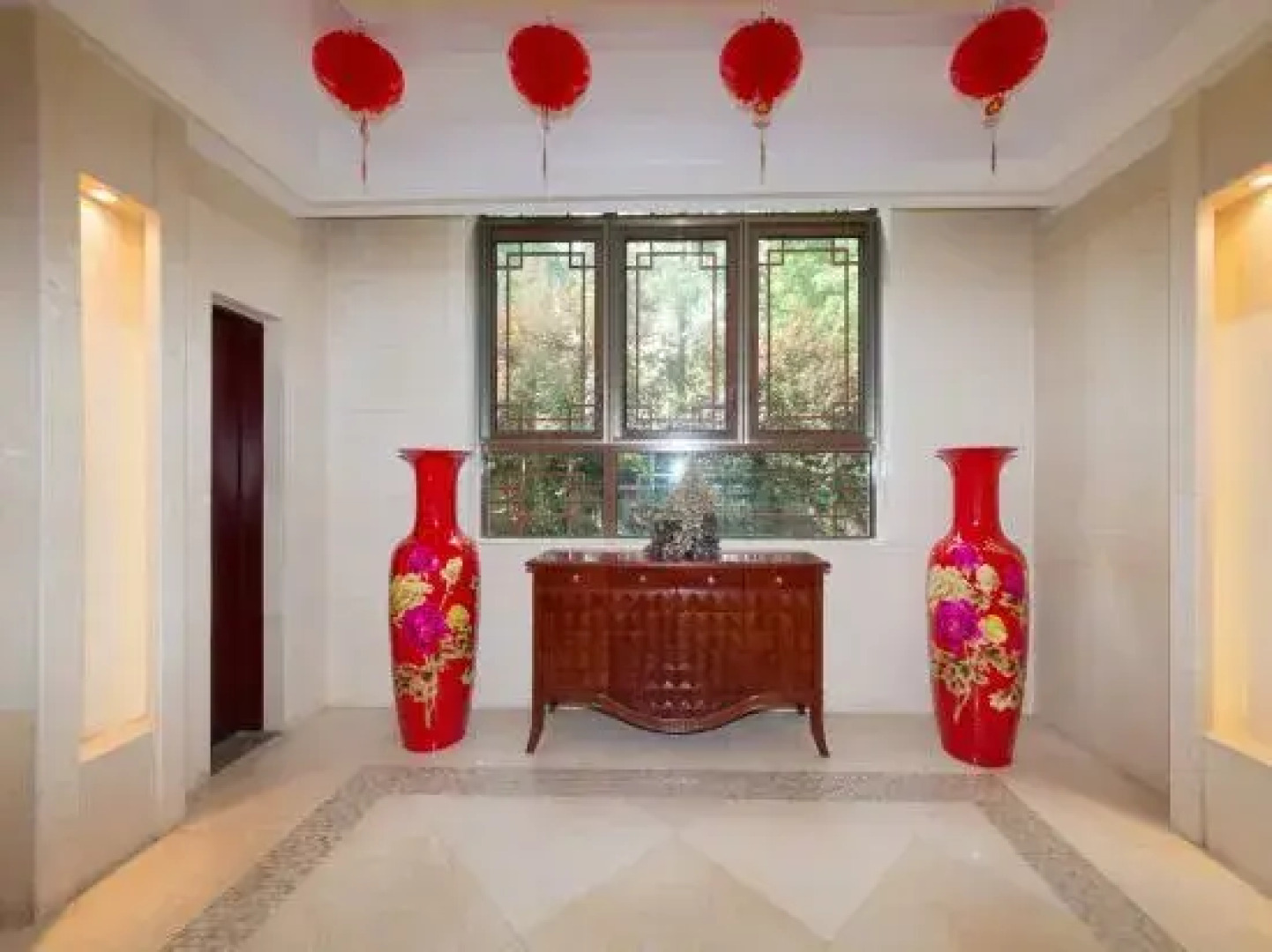 Golden Peacock Hot Spring Center