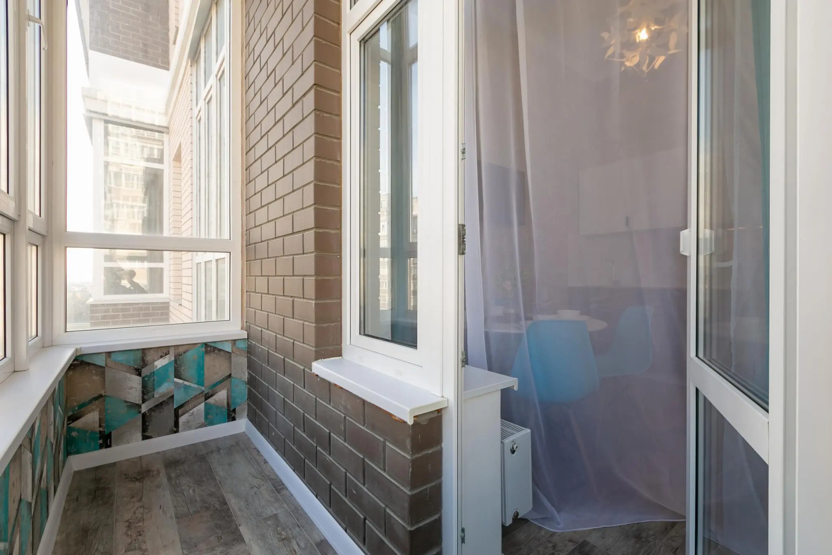 Arrival (Эррайвл) на улице Конгрессная 21