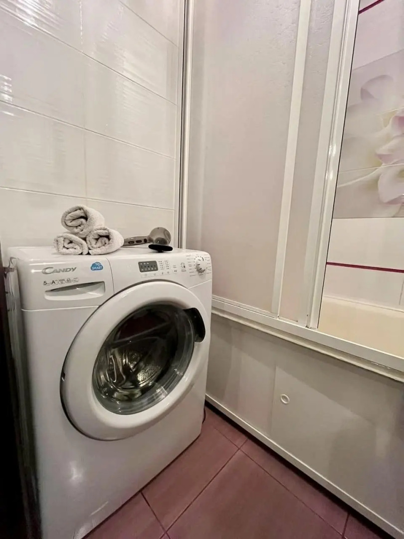 Home Hotel (Хоум Отель) в 10-м микрорайоне 13