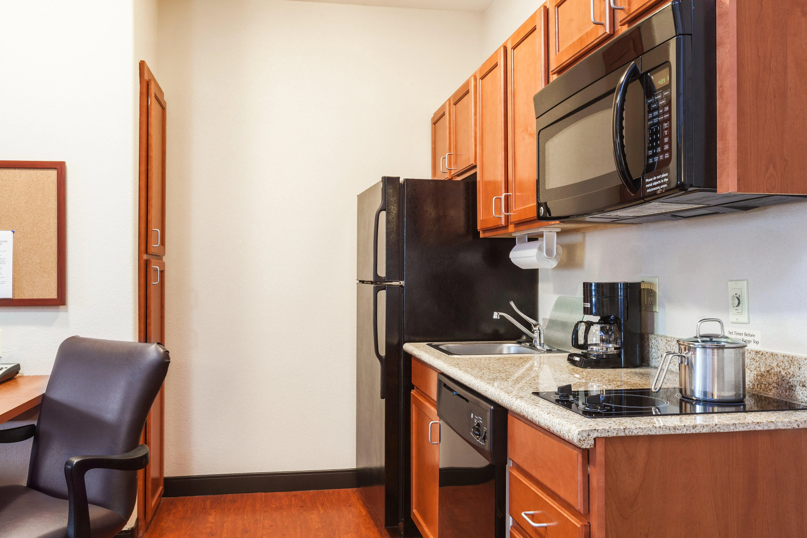 Candlewood Suites Lake Jackson Clute by IHG