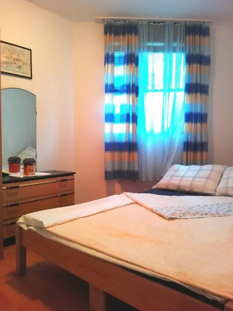 Jozefina - Barbecue - A1