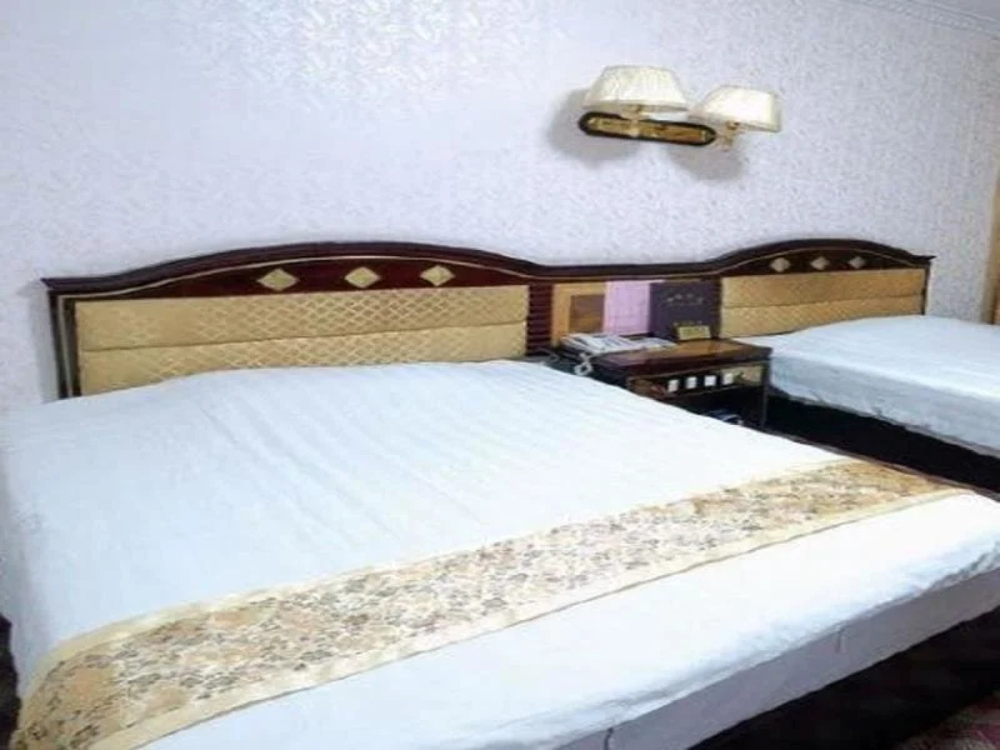Yiwu Xinhai Hotel