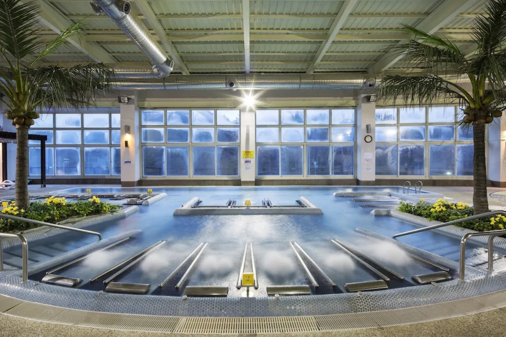 Dukgu Hot Spring Hotel