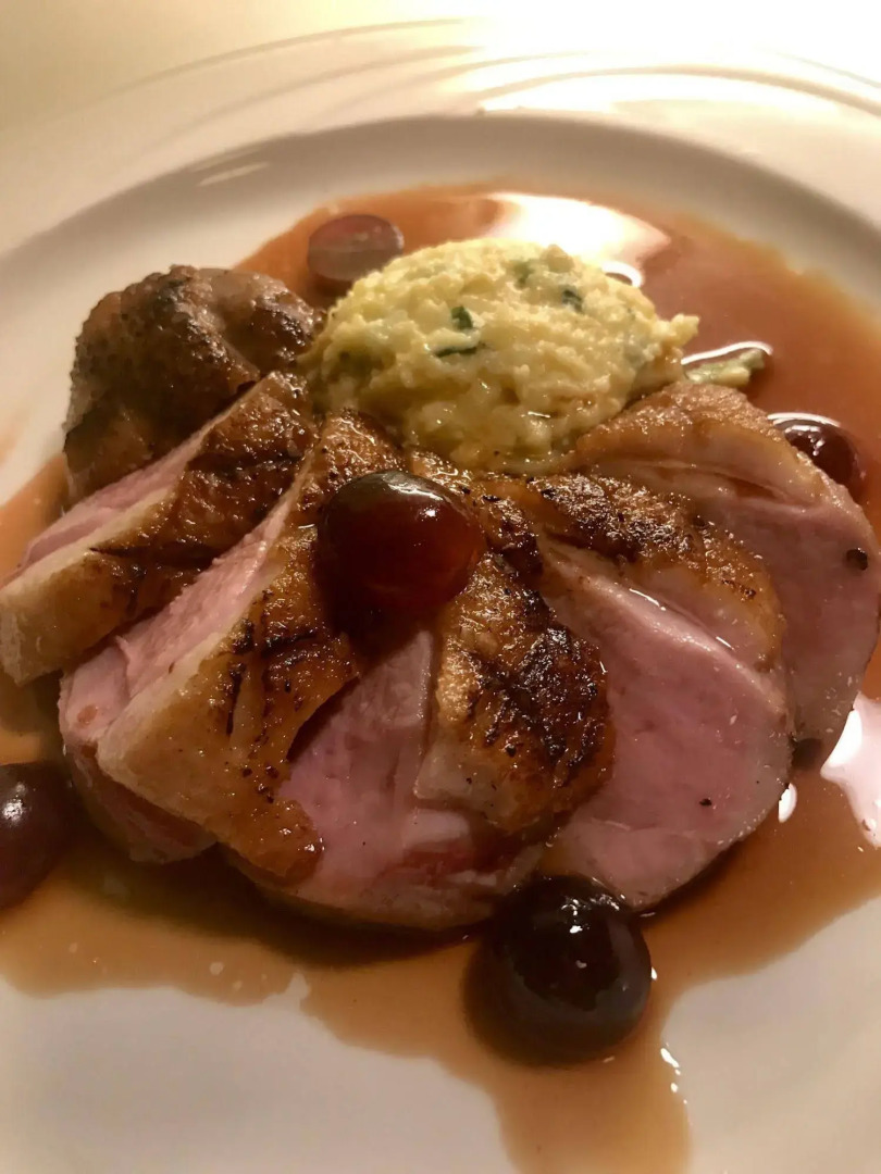 The Belvedere Inn & Restaurant