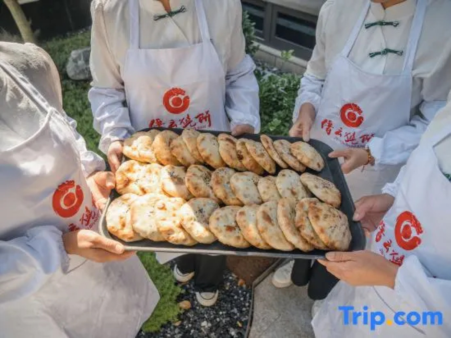 DI HU YUE SHE light luxury hotel