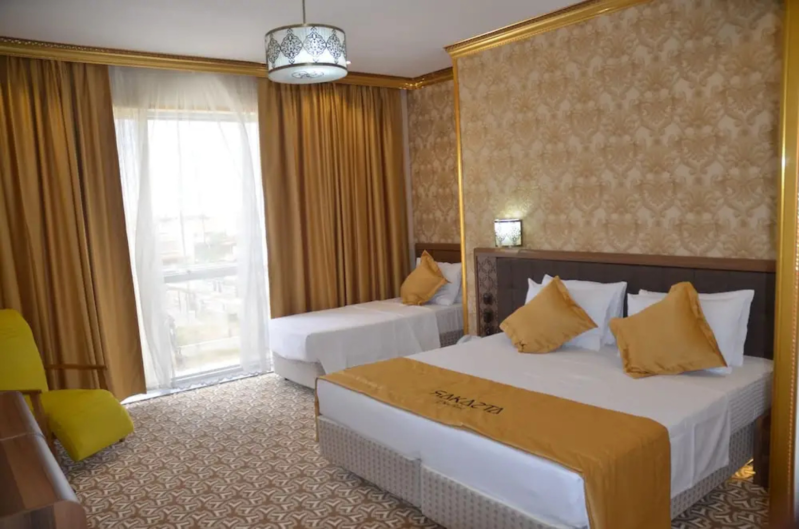 Rakasta Boutique Hotel